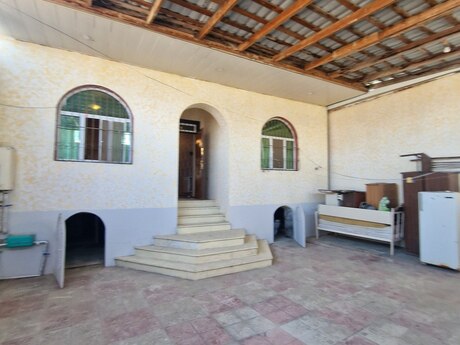4 otaqlı həyət evi, 121 m², Zabrat: 63 000 ₼ 3