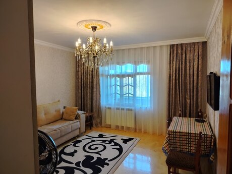 2-room apartment, 70 m², Binə: 95 000 ₼ 2