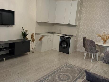 Kirayə 1 otaqlı mənzil, 40 m², 28 May: 699 ₼/ay 2