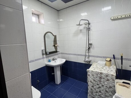 7 otaqlı həyət evi, 250 m², Yeni Ramana: 187 000 ₼ 5