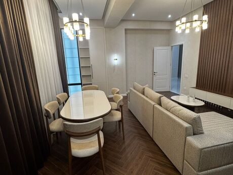 Elan №6461106 - Bakı, Nəsimi r., 3 otaqlı, 130 m², 7/17 mərtəbə