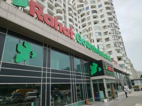 4-комнатная квартира, 156 м², 8 Noyabr: 468 000 ₼ 3