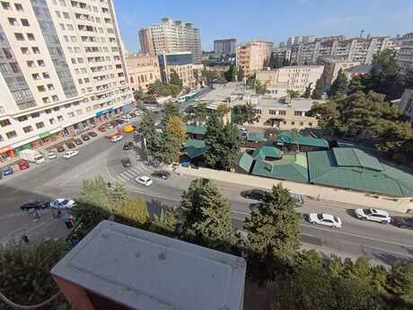 4 rooms · 120 m² · floor 8/9, Azadlıq Prospekti