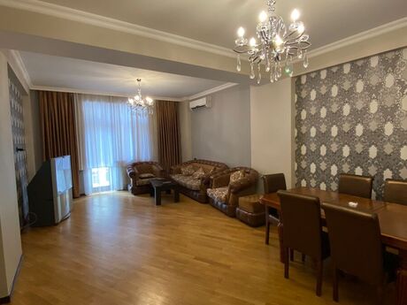 Kirayə 3 otaqlı mənzil, 135 m², Elmlər Akademiyası: 1 150 ₼/ay 4