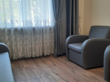 4-room apartment for rent, 100 m², Nizami: 1 200 ₼/mo 4