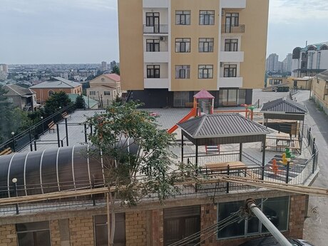 3-room apartment for rent, 140 m², Neftçilər: 1 000 ₼/mo 2