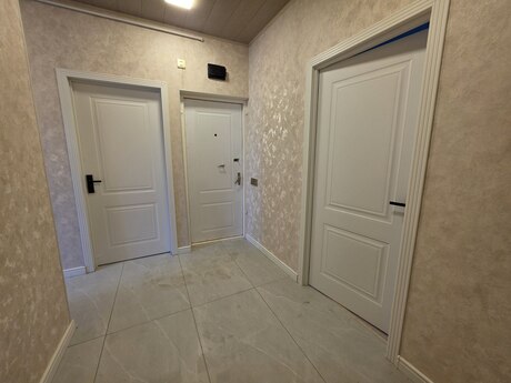 2 otaq · 61 m² · 9/9 mərtəbə, İnşaatçılar