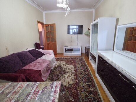 3 otaqlı mənzil, 80 m², Bakıxanov: 175 000 ₼ 2