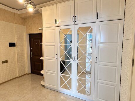 Elan №6461422 - Bakı, Neftçilər m., 2 otaqlı, 70 m², 17/18 mərtəbə
