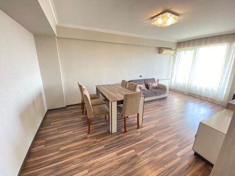 Kirayə 3 otaqlı mənzil, 120 m², 28 May: 1 300 ₼/ay 3