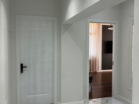 Əmircanda 3 otaqlı yeni tikili mənzil satılır, 110 m², 235 000 AZN, şəkil 4 / 11