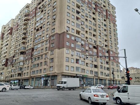 2 otaq · 76 m² · 5/17 mərtəbə, İnşaatçılar