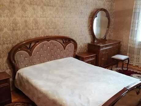 Elan №6461469 - Bakı, Elmlər Akademiyası m., 3 otaqlı, 80 m², 2/5 mərtəbə