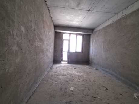 1-room apartment, 67 m², Badamdar: 195 000 ₼ 5