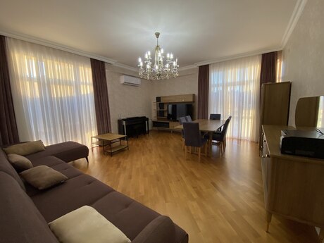 Kirayə 3 otaqlı mənzil, 140 m², Nəriman Nərimanov: 1 500 ₼/ay 5