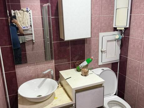 3-room new-build apartment for rent in Yeni Yasamal, 82 m², 850 AZN/mo, photo 3 / 12