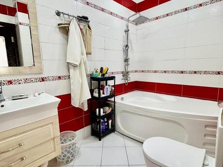 3 otaqlı mənzil, 138 m², Nəsimi: 291 000 ₼ 2