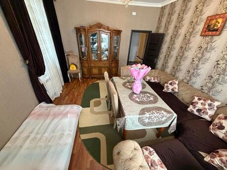 3-room apartment for rent, 125 m², Həzi Aslanov: 700 ₼/mo 3