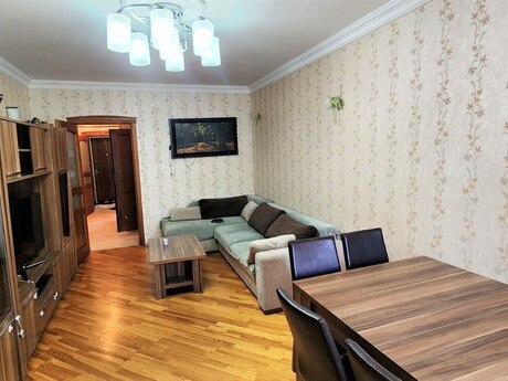 Kirayə 2 otaqlı mənzil, 65 m², 28 May: 900 ₼/ay 3