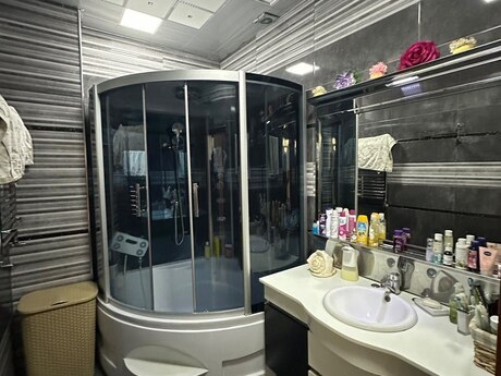 4 otaqlı mənzil, 205 m², Nizami: 530 000 ₼ 4