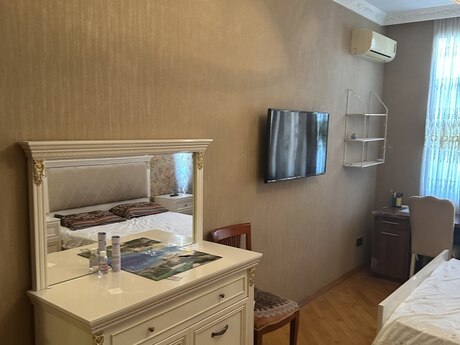 Kirayə 3 otaqlı mənzil, 130 m², Nəriman Nərimanov: 1 300 ₼/ay 4