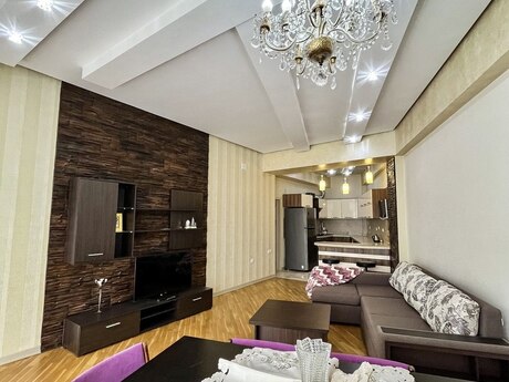 Kirayə 3 otaqlı mənzil, 130 m², Nizami: 1 500 ₼/ay 2