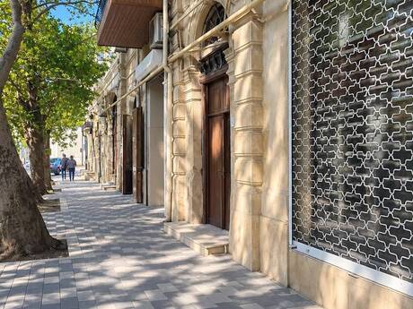 Elan №6461624 - Bakı, 28 May m., 3 otaqlı, 70 m², 2/3 mərtəbə