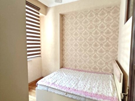 2 otaqlı mənzil, 40 m², Qara Qarayev: 142 900 ₼ 2