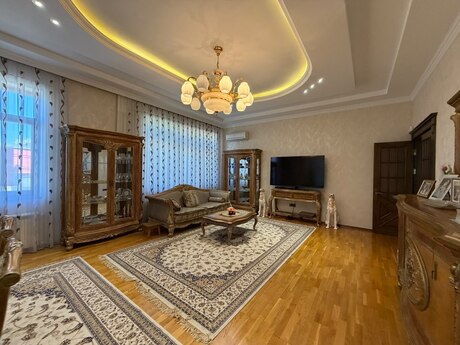 7 otaqlı həyət evi, 600 m², M.Ə.Rəsulzadə: 950 000 ₼ 2