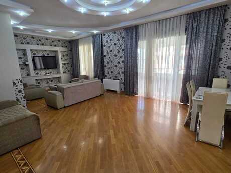 Kirayə 3 otaqlı mənzil, 152 m², 8 Noyabr: 1 000 ₼/ay 5