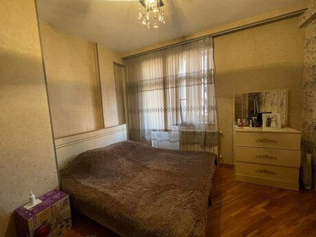 2-room apartment for rent, 52 m², İnşaatçılar: 550 ₼/mo 3