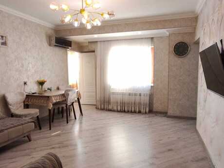 3 otaqlı mənzil, 70 m², Xalqlar Dostluğu: 135 000 ₼ 3