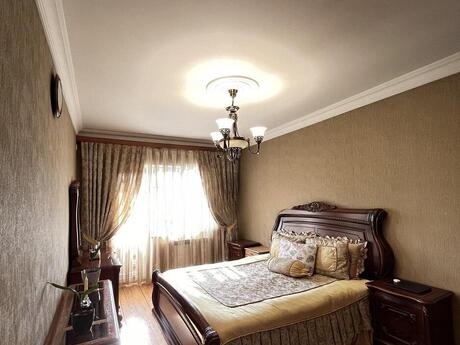 4-комнатная квартира, 120 м², Əhmədli: 240 000 ₼ 4