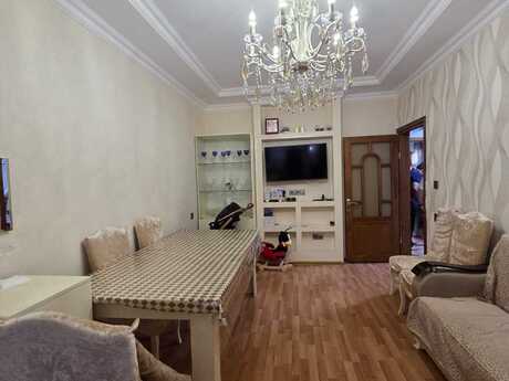 Elan №6461808 - Bakı, Həzi Aslanov m., 3 otaqlı, 70 m², 1/9 mərtəbə