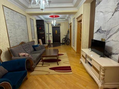 3 otaq · 130 m² · 16/17 mərtəbə, 20 Yanvar