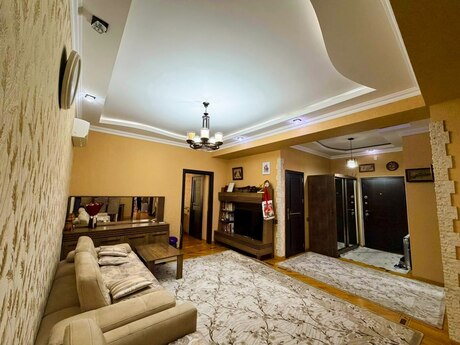 Elan №6461845 - Bakı, Neftçilər m., 3 otaqlı, 107 m², 7/13 mərtəbə