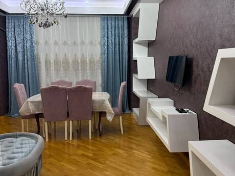 Kirayə 2 otaqlı mənzil, 110 m², Nərimanov: 1 000 ₼/ay 2