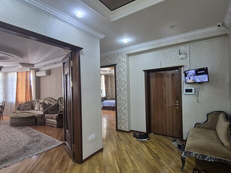 4 otaqlı mənzil, 160 m², Nəsimi: 395 000 ₼ 3