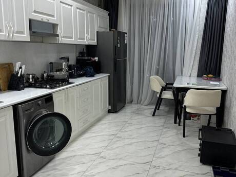 Kirayə 2 otaqlı mənzil, 90 m², Panorama Park: 900 ₼/ay 4
