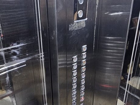 Kirayə 3 otaqlı mənzil, 140 m², İnşaatçılar: 200 ₼/ay 2