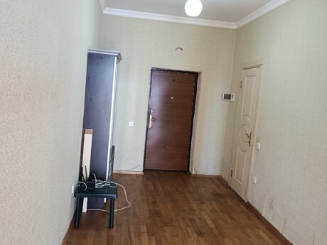 2-room apartment for rent, 95 m², Badamdar: 800 ₼/mo 5