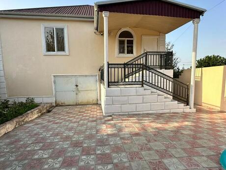 4 otaqlı həyət evi, 200 m², Novxanı: 98 000 ₼ 5