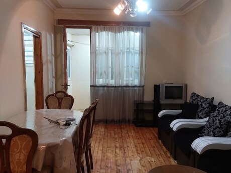 2-room apartment for rent, 60 m², İnşaatçılar: 600 ₼/mo 4