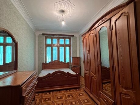 Kirayə 4 otaqlı mənzil, 120 m², Elmlər Akademiyası: 900 ₼/ay 3