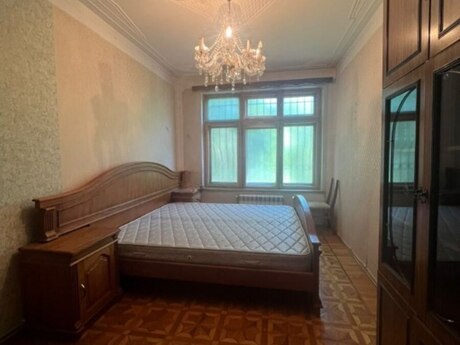 Kirayə 4 otaqlı mənzil, 120 m², Elmlər Akademiyası: 900 ₼/ay 4