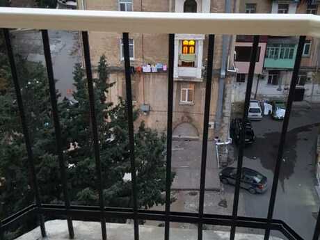 4 otaqlı mənzil, 100 m², 28 May: 260 000 ₼ 4
