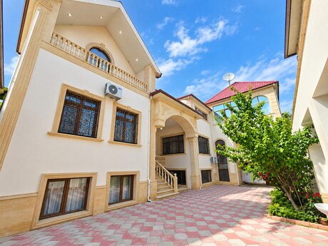 Объявление №6462080 - Баку, м. Насими, 11-комн., 570 м²