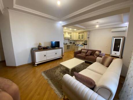 3-room apartment, 113 m², Neftçilər: 275 000 ₼ 3