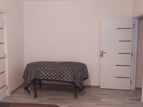 Kirayə 3 otaqlı mənzil, 65 m², Neftçilər: 595 ₼/ay 2