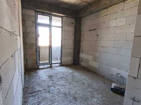 3-комнатная квартира, 86 м², Qara Qarayev: 237 380 ₼ 4